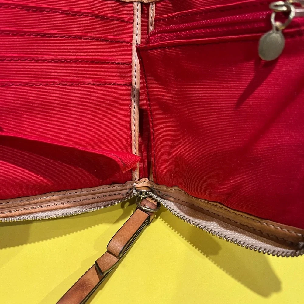 Vintage Color Flowers Coach Wristlet Bag Est. 1941‎